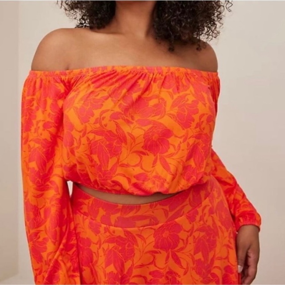 NWT Torrid Soft Knit Top